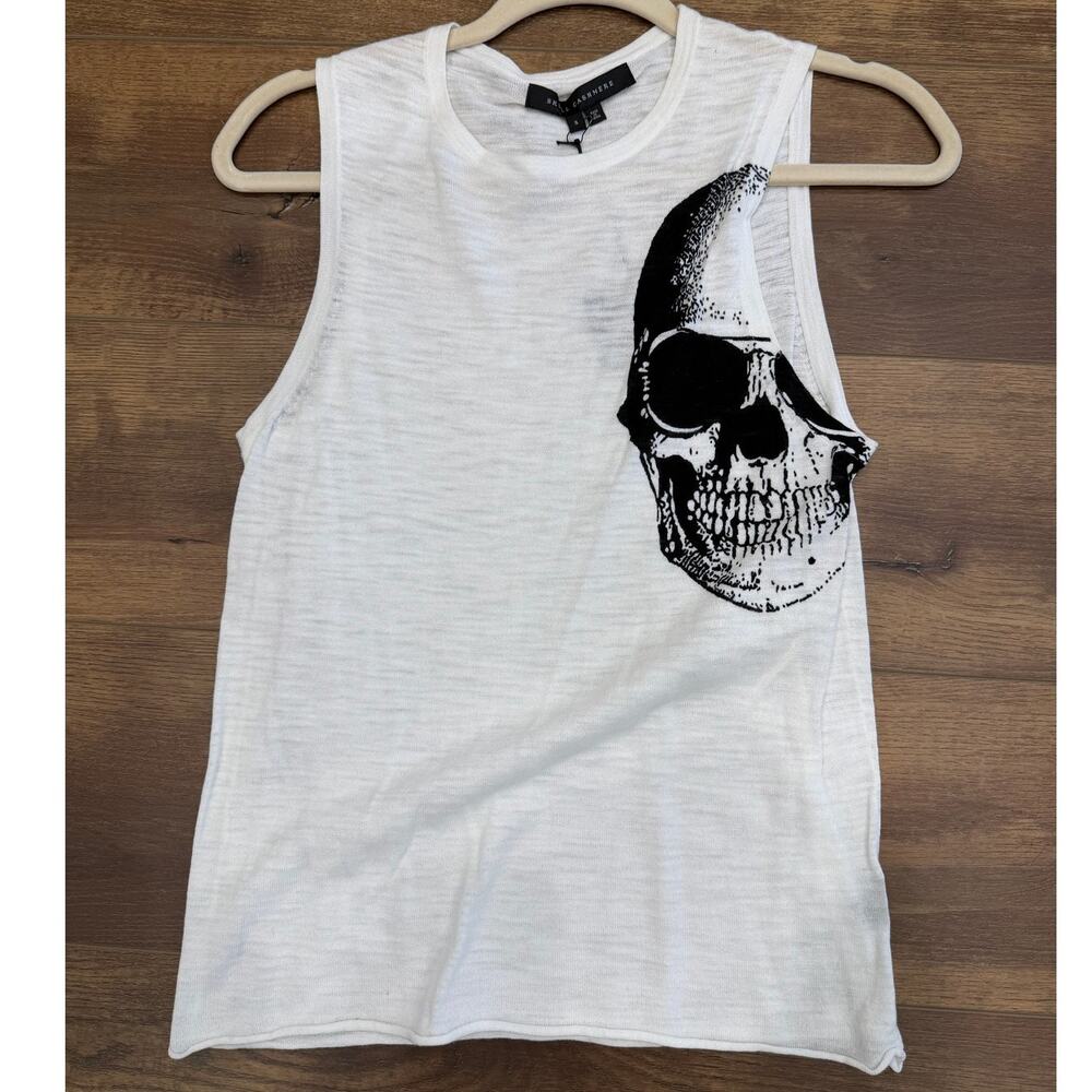 Skull Cashmere Muscle Tank with Skull Print in White size Small - Picture 2 of 9